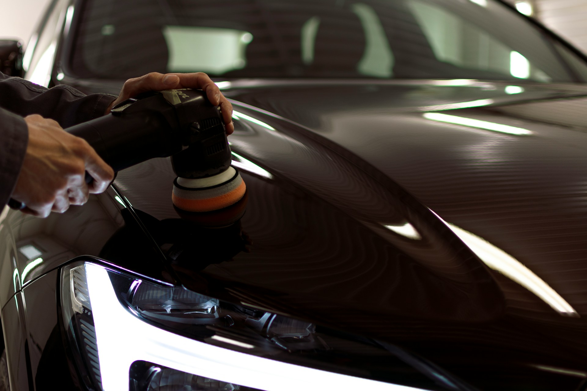 Comparison between paint correction and paint restoration services