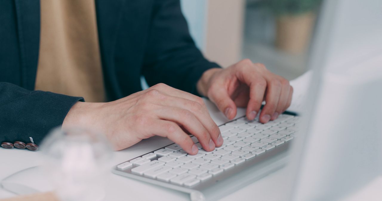 Business employee using intelligent document management software